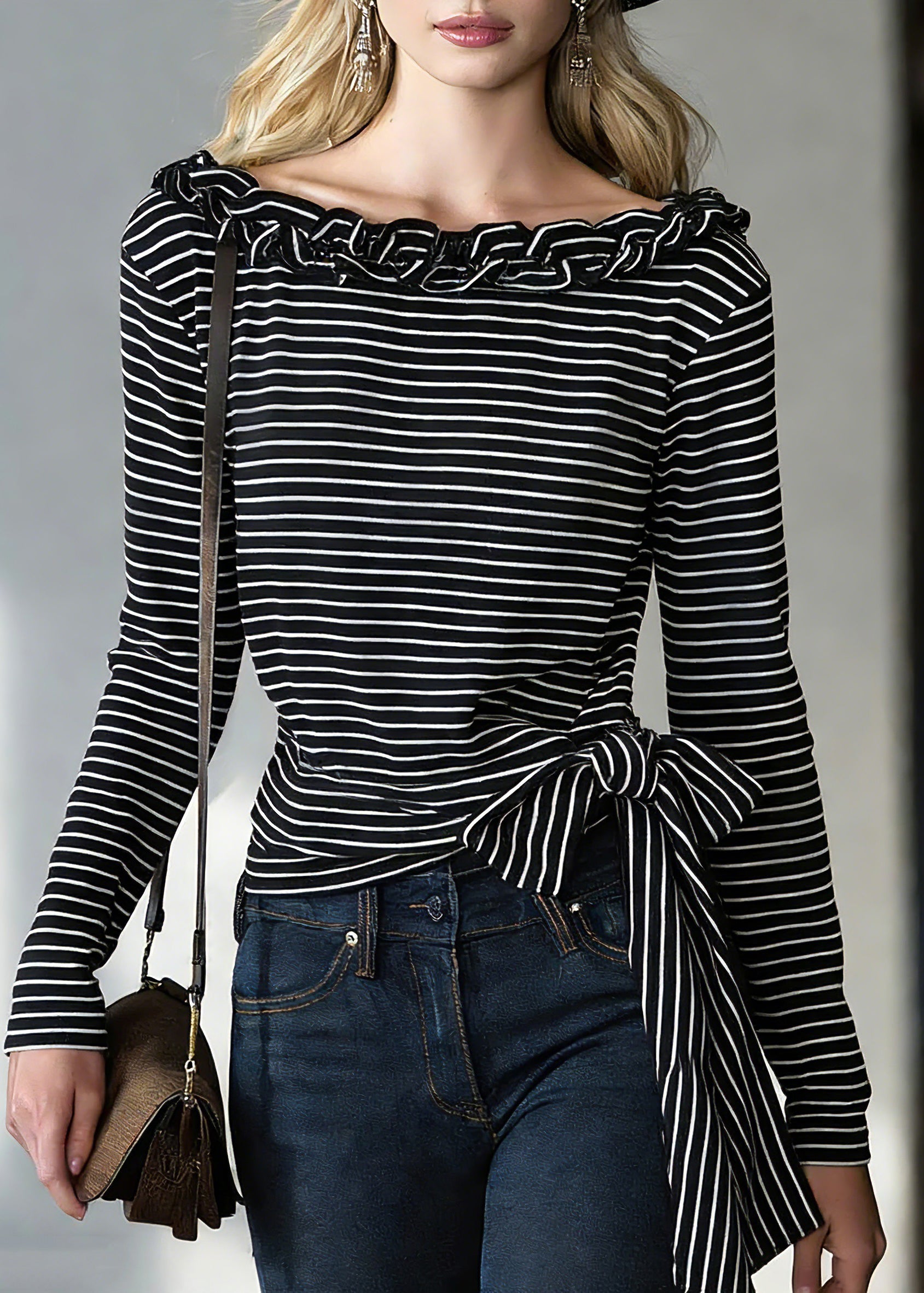 Chic Black Striped Tie Waist T Shirts Spring - Omychic