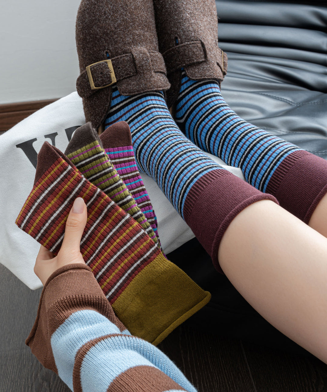 Chic Colorblock Striped Cotton Mid Calf Socks