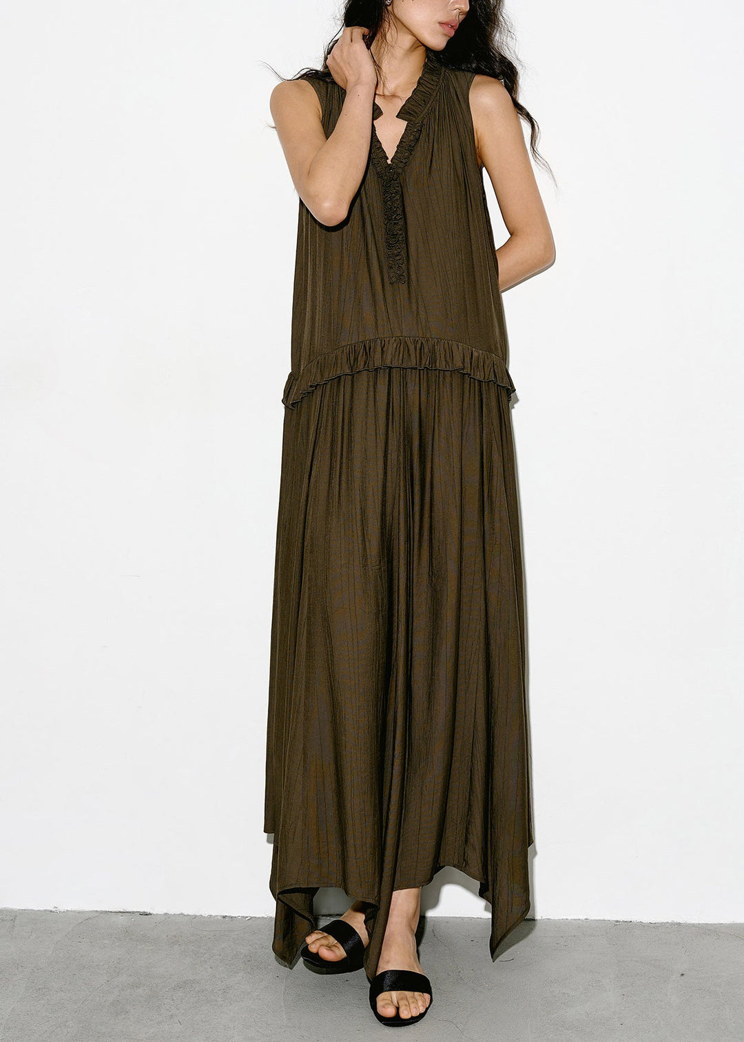 Chic Olive Green Asymmetrical V Neck Ruffled  Dresses Sleeveless