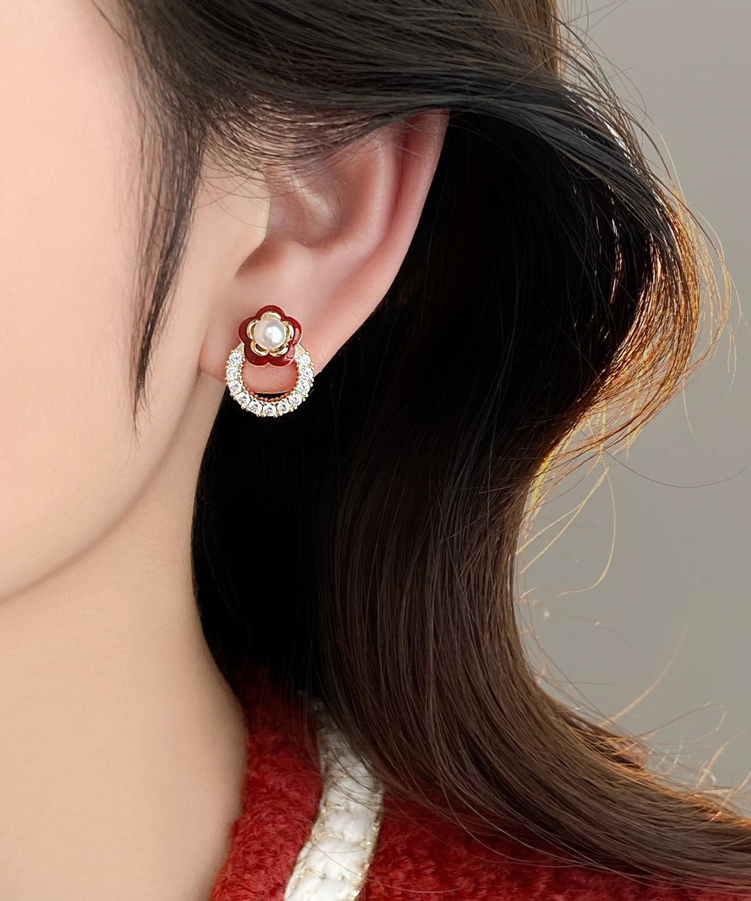 Chic Red Copper Alloy Zircon Camellia Flower Stud Earrings
