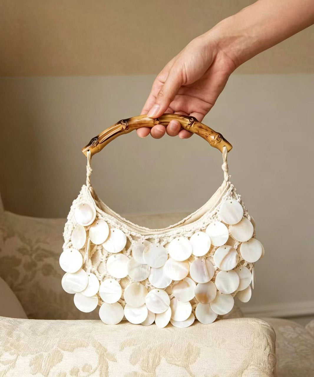 Chic White Bamboo Handle Shell Sequins Tote