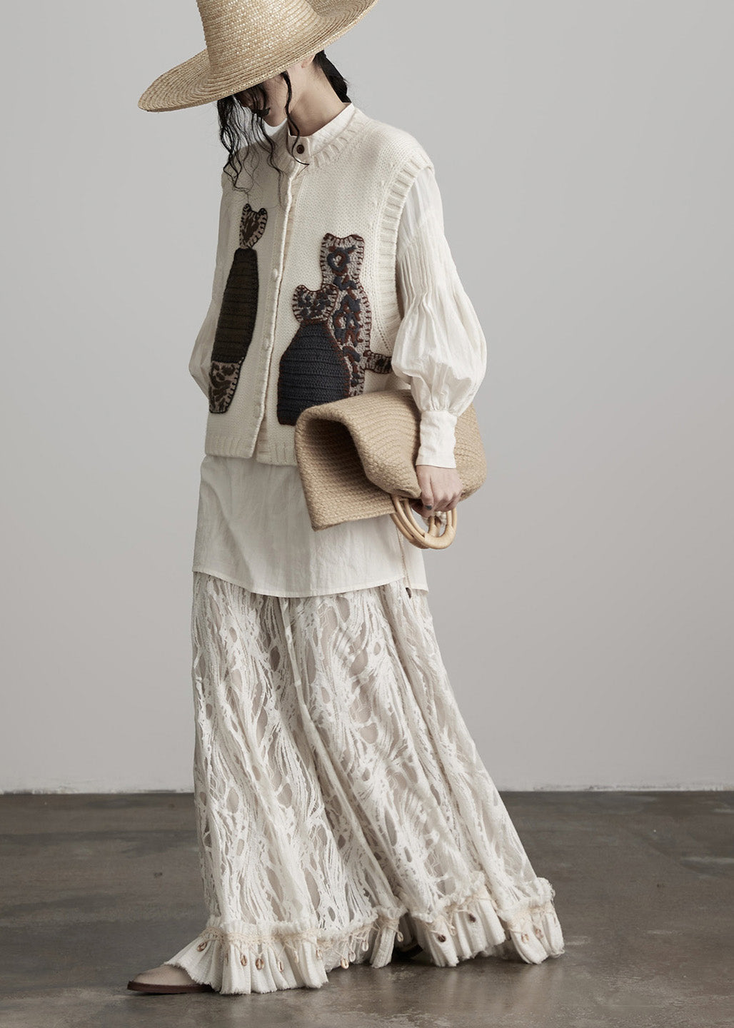 Chic White Embroideried Wool Knit Vests Spring