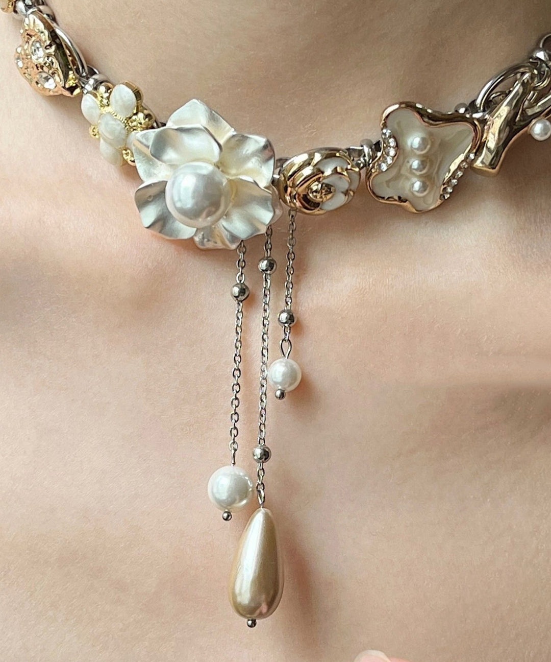 Chic White Floral Tassel Pearl Adjustable Alloy Choker