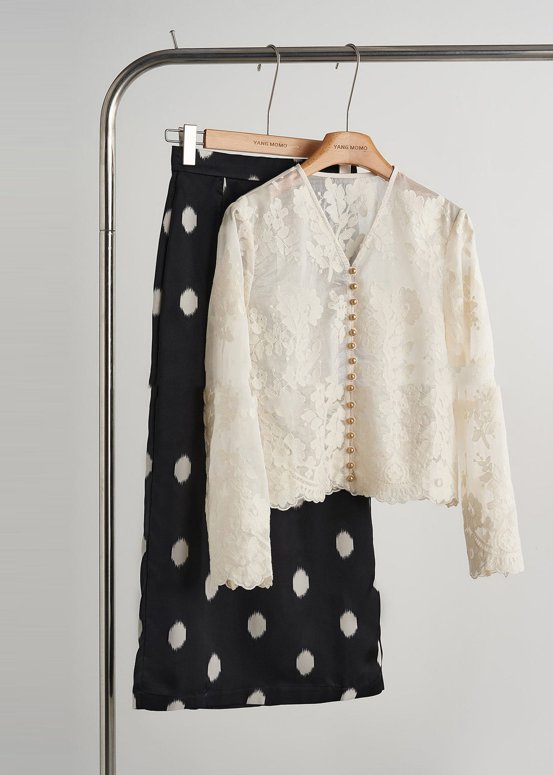 Chic White Jacquard Nail Bead Lace Tops Fall