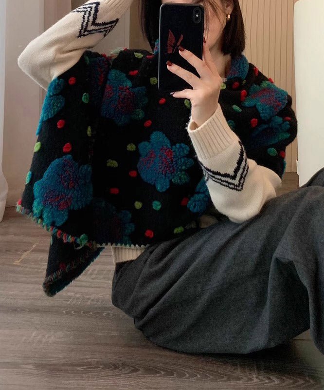 Chic Wool Blend Three-Dimensional Flower Embroidered Scarf