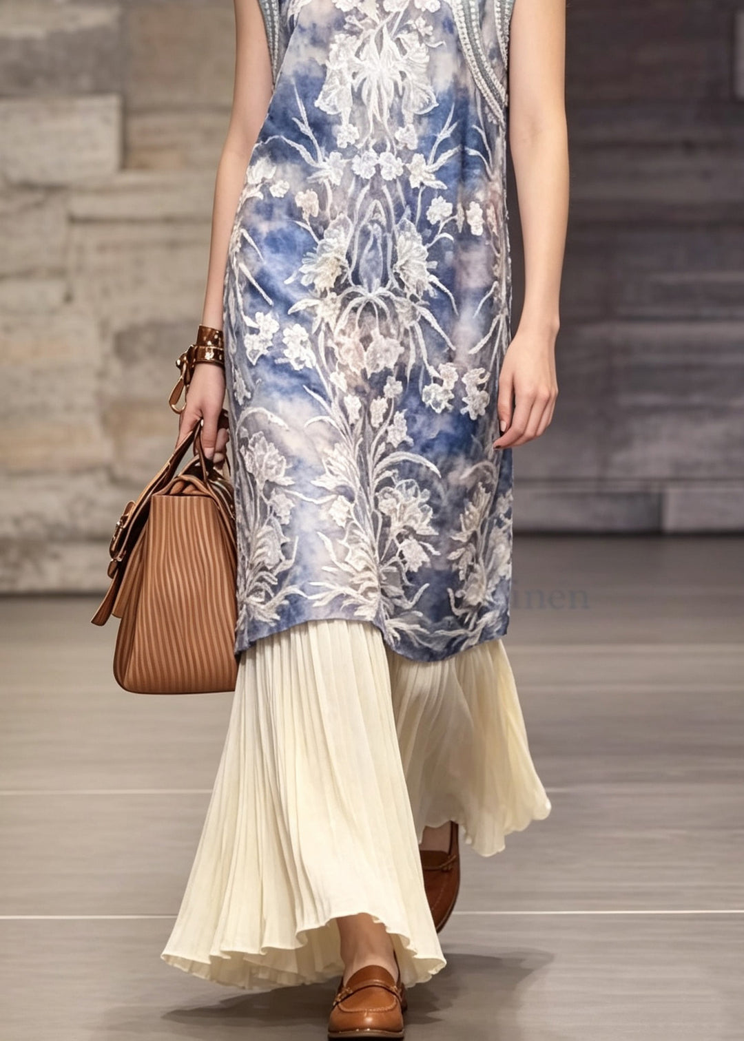 Chinese Style Blue O Neck Embroidered Patchwork Dress Sleeveless