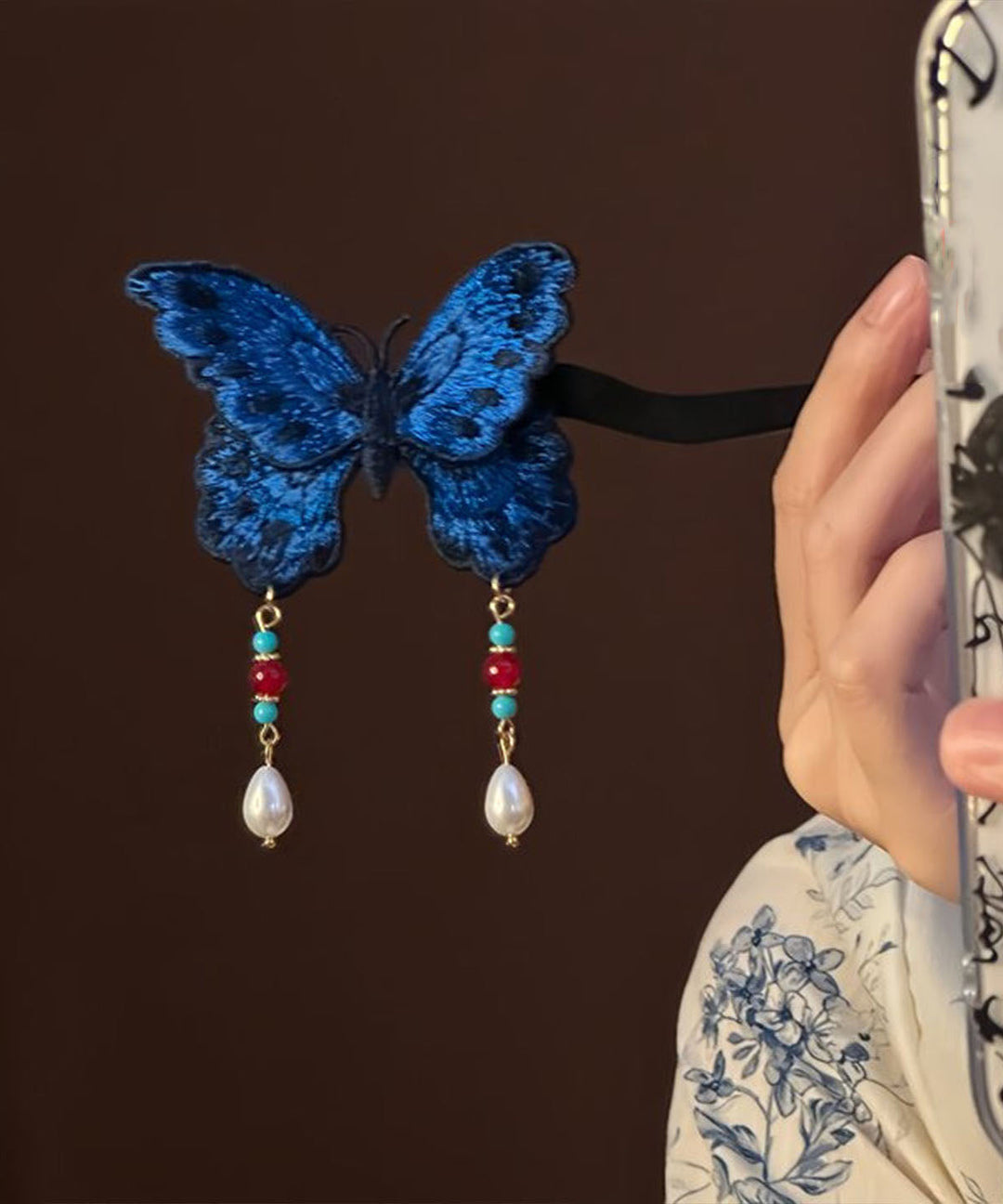 Chinese Style Blue Wooden Butterfly Embroidery Pearl Tassel Hairpin