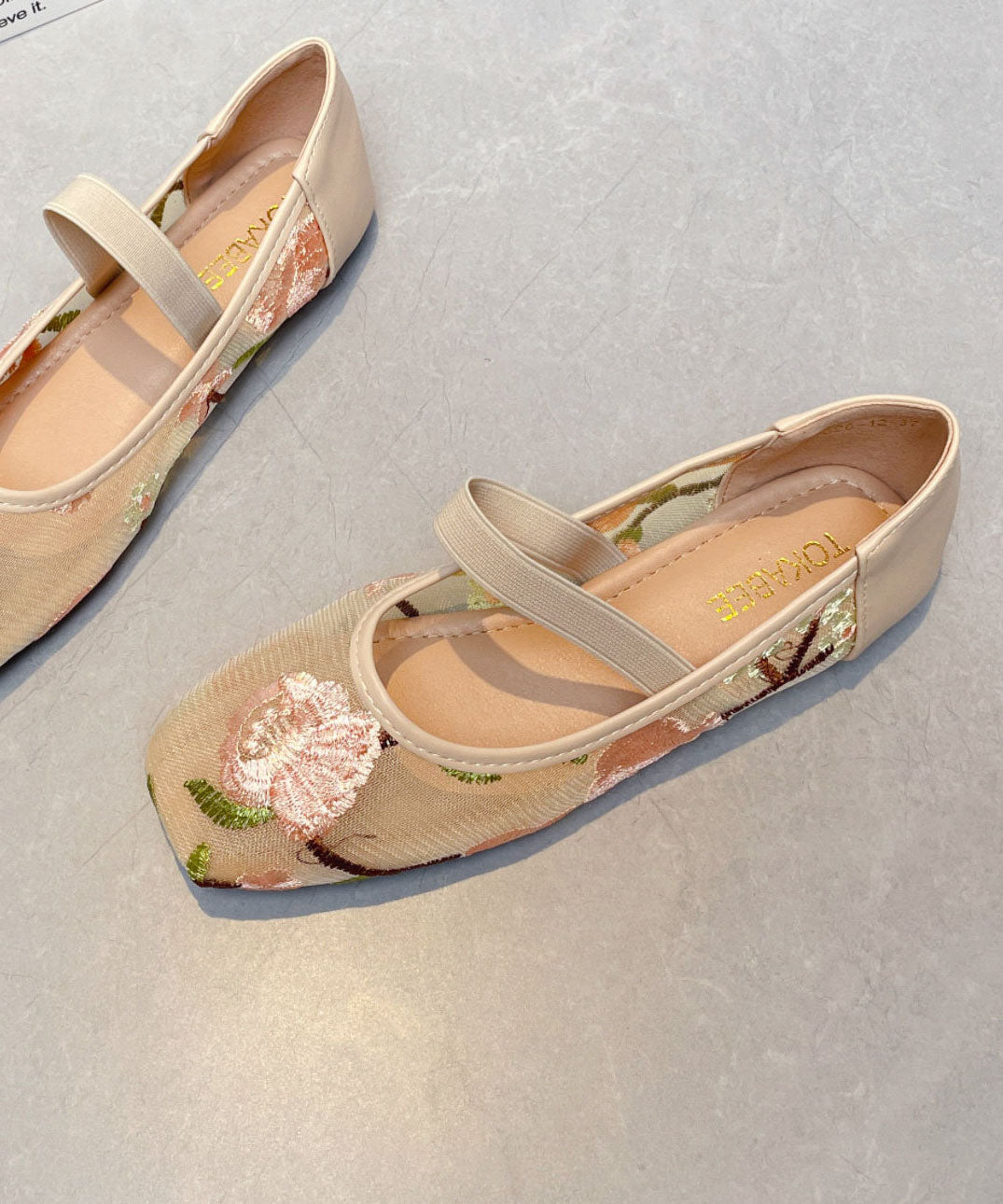 Chinese Style Comfy Flats Apricot Breathable Mesh Embroidered