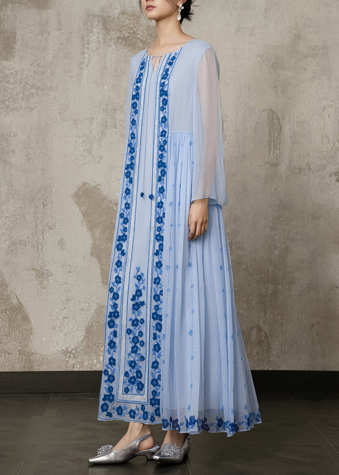 Chinese Style Light Blue Embroidered Lace Up Long Dress Fall