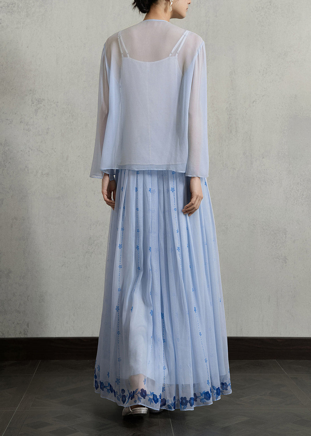 Chinese Style Light Blue O-Neck Top And Modified Mamian Skirt Two Pieces Set Fall