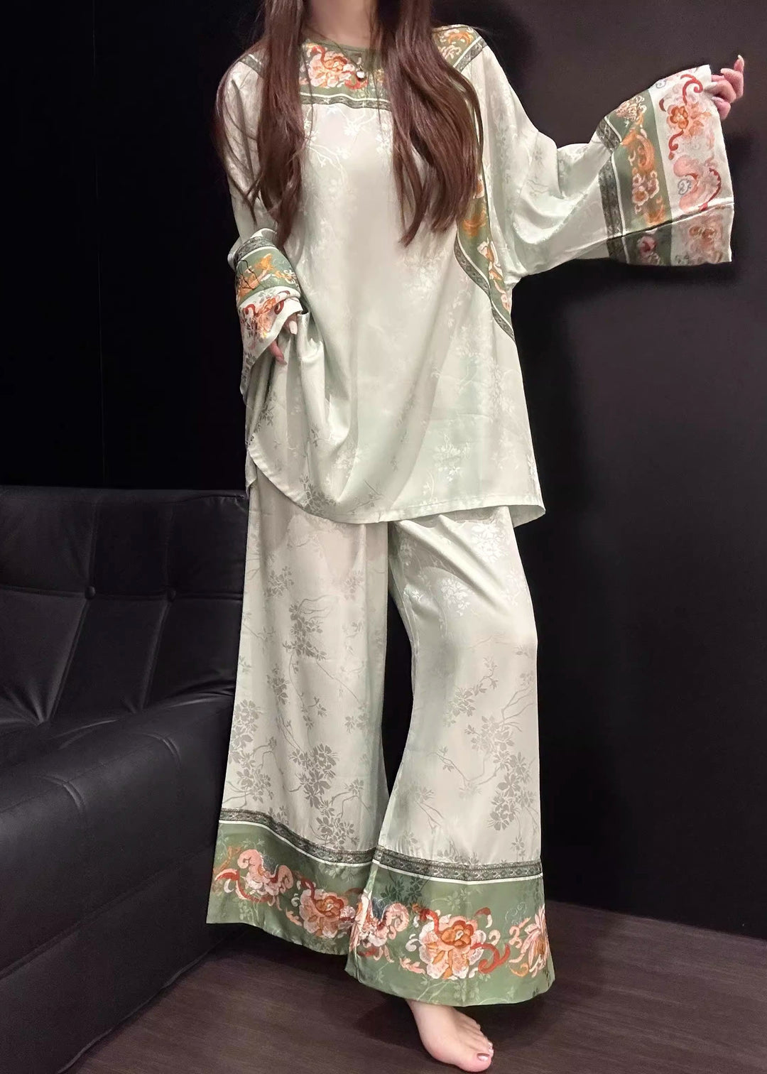Chinese Style Light Green Jacquard Ice Silk Pajama Sets Fall