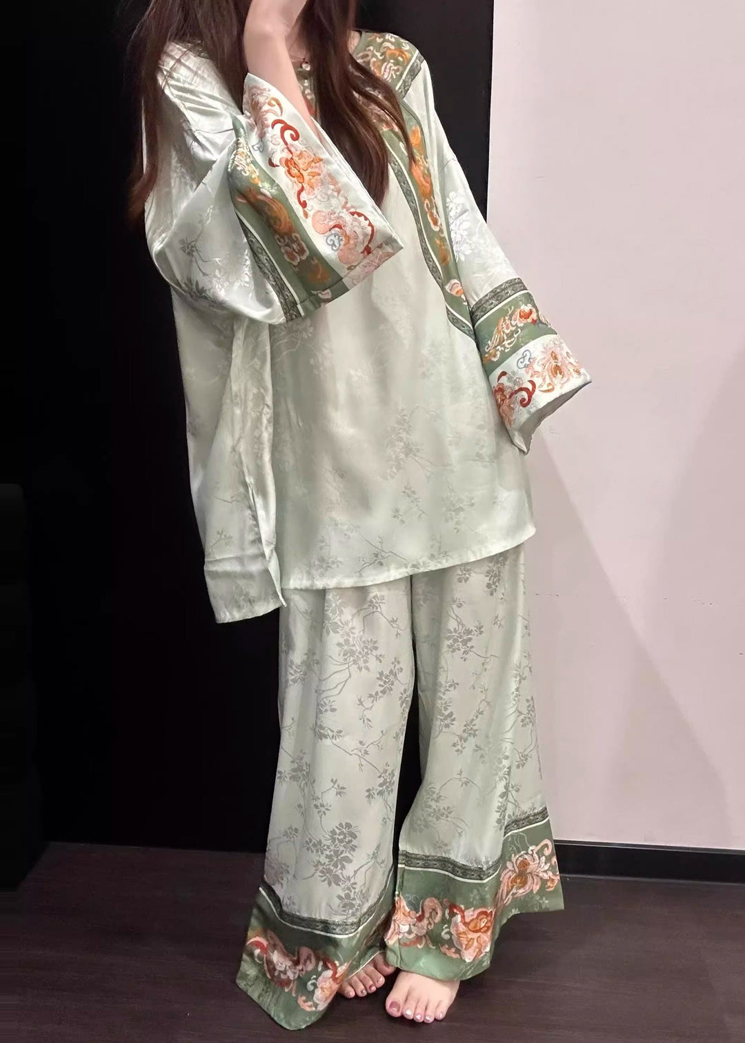 Chinese Style Light Green Jacquard Ice Silk Pajama Sets Fall