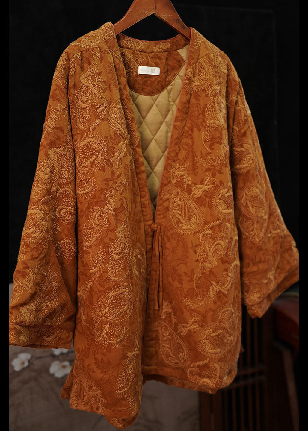 Chinese Style Orange V Neck Print Fine Cotton Filled Coat Winter
