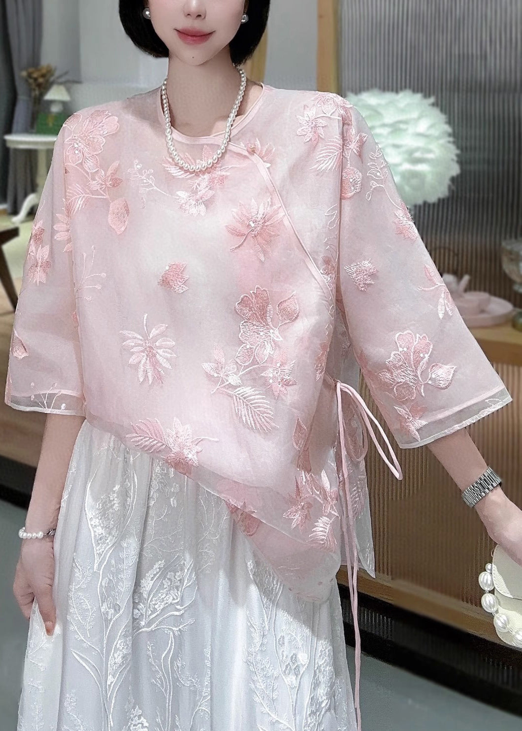 Chinese Style Pink Embroidered Lace Up Tulle Blouses Spring
