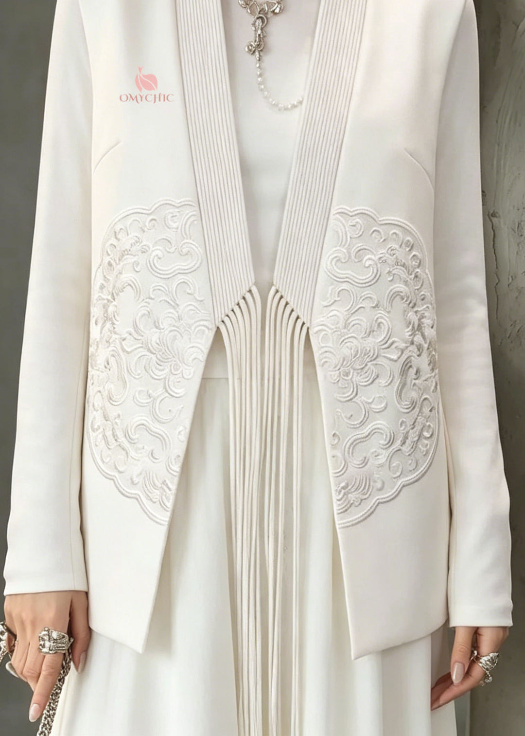 Chinese Style White Embroidered Tassel Cotton Vest Fall