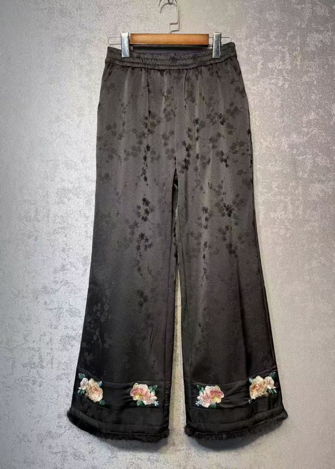 Chinese Style White Embroidered Warm Fleece Wide Leg Pants