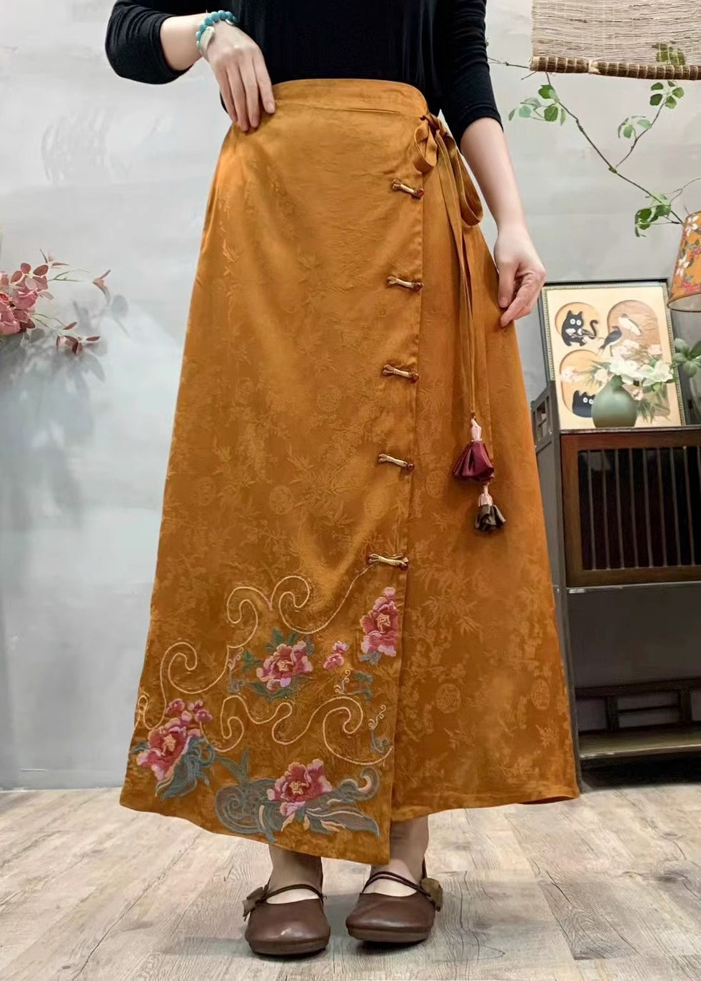 Chinese Style Yellow Embroidered Pockets Silk Skirt Fall
