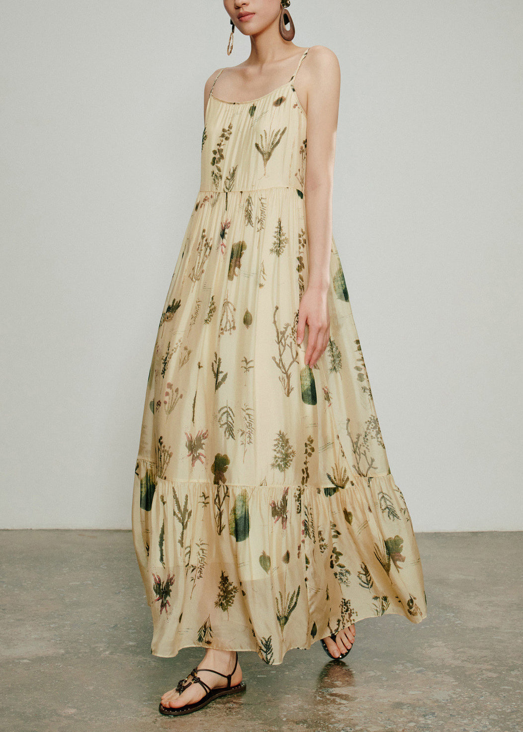 Classy Apricot Print Spaghetti Strap Dress Summer
