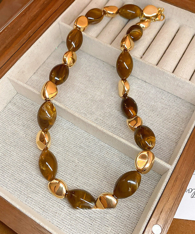 Classy Brown Elliptic Acrylic Collar Necklace - Omychic