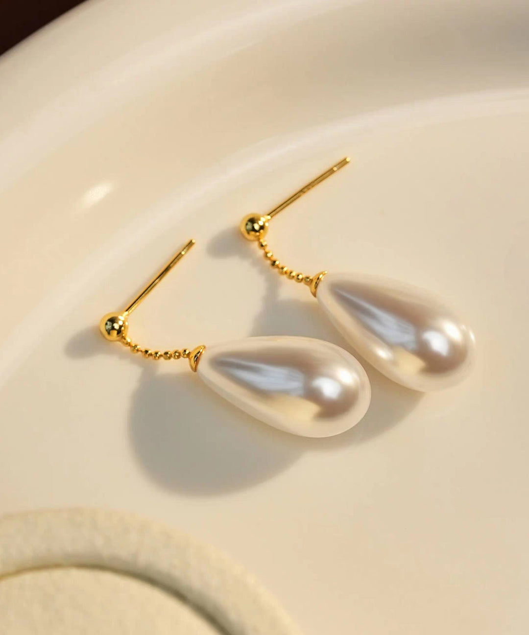 Classy Gold Copper Overgild Pearl Drop Earrings