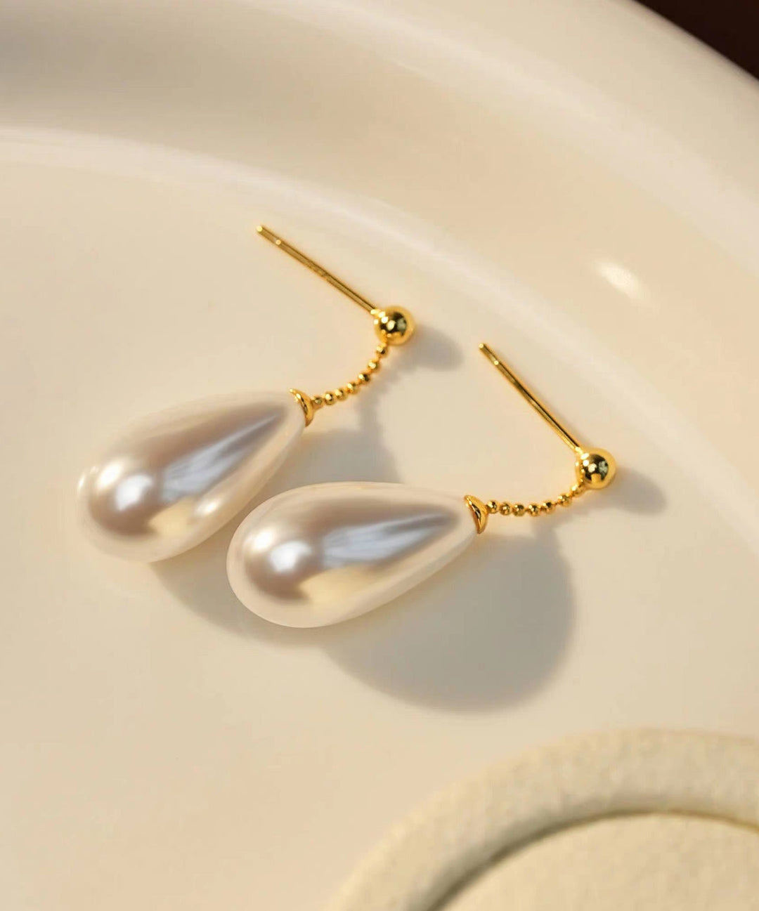 Classy Gold Copper Overgild Pearl Drop Earrings