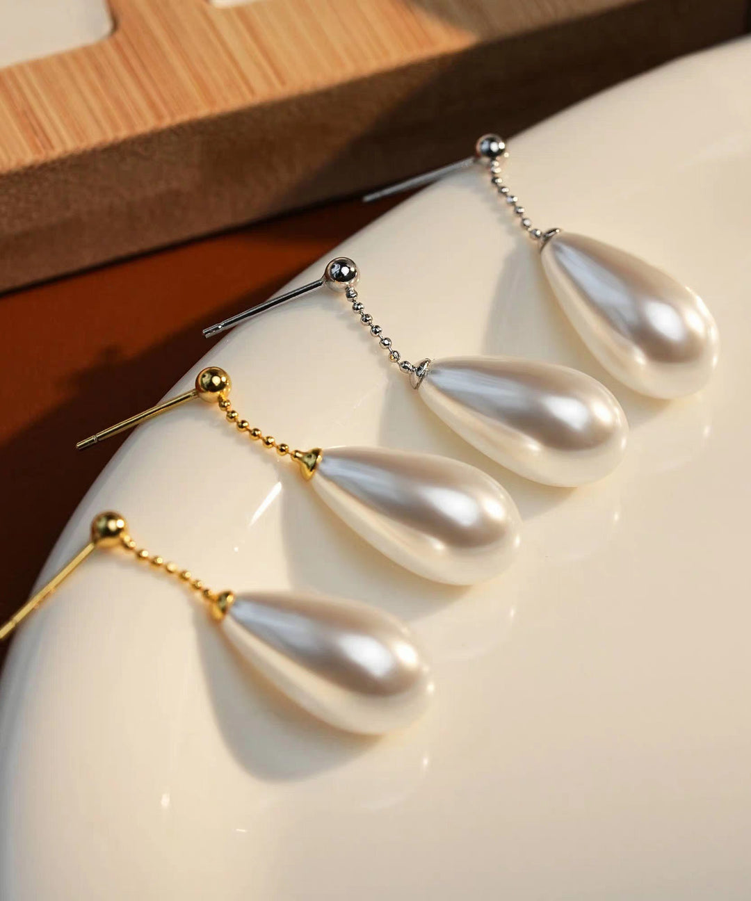 Classy Gold Copper Overgild Pearl Drop Earrings