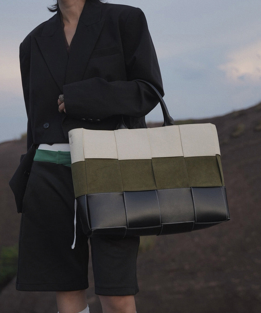 Classy Khaki Large Capacity Calf Leather Shoulder Bag