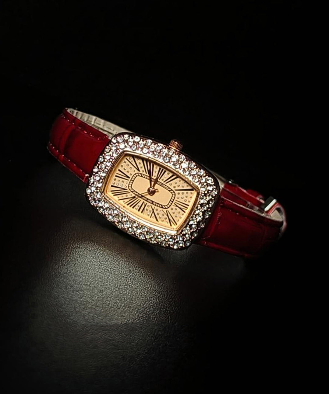 Classy Red Leather Zircon Baby's Breath Waterproof Watches