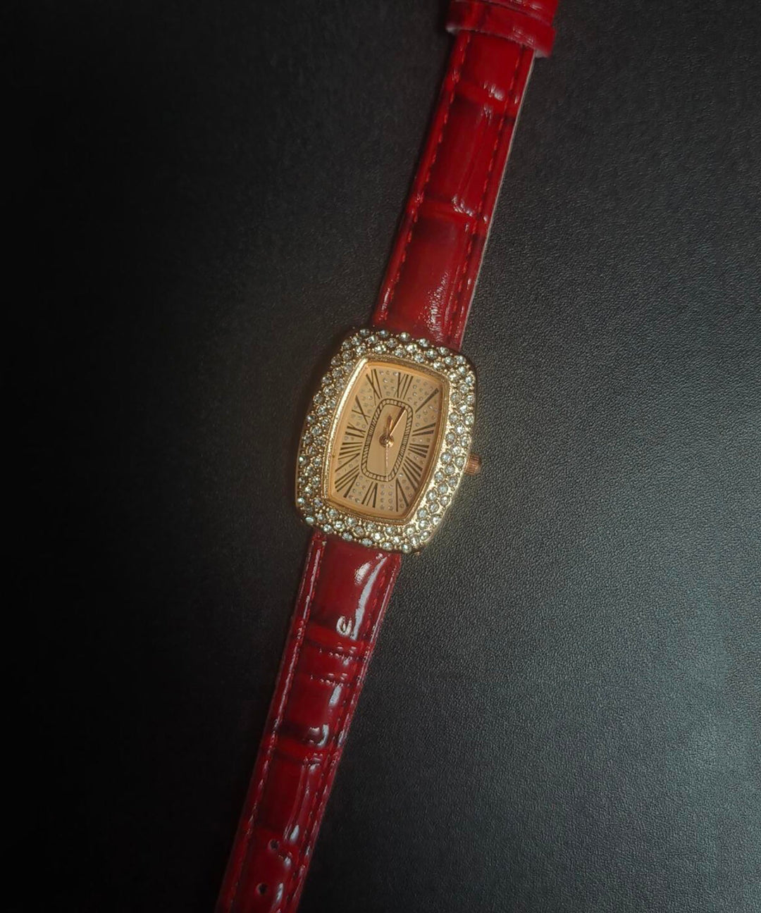 Classy Red Leather Zircon Baby's Breath Waterproof Watches