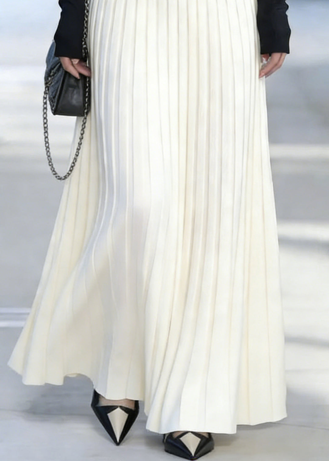 Classy White Elastic Waist Silk Knit Maxi Skirt - Omychic