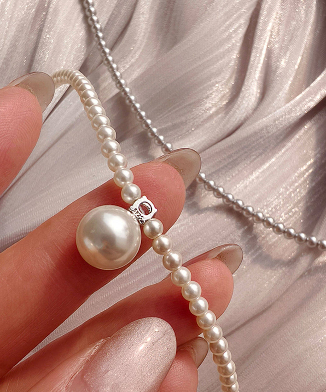 Classy White Sterling Silver Pearl Pendant Necklace