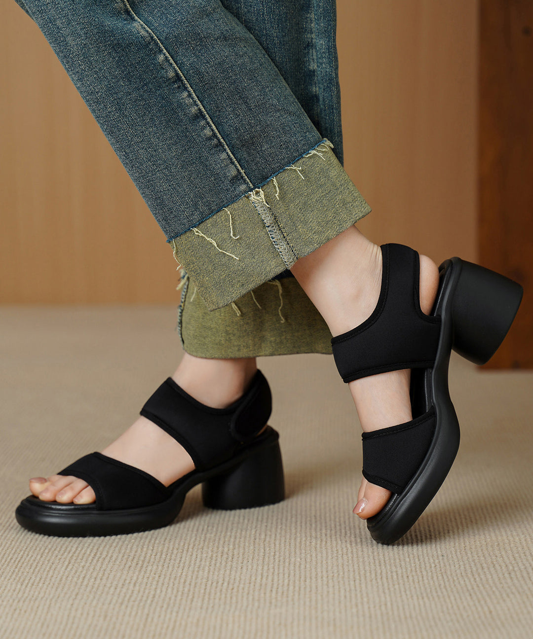 Coffee Buckle Strap Splicing Chunky Sandals Peep Toe