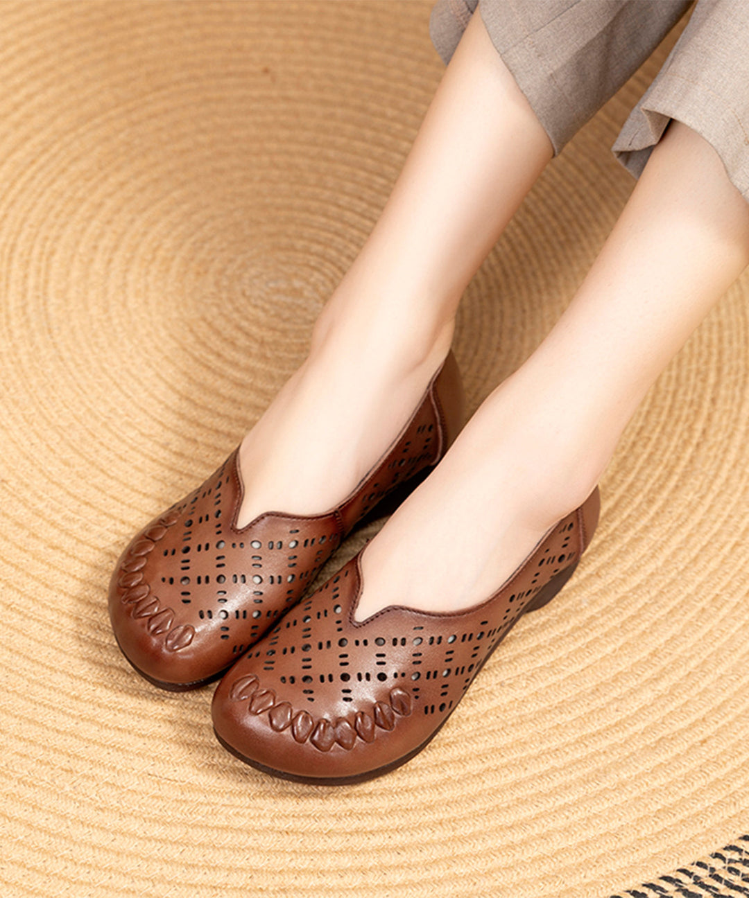 Comfortable Brown Flat Feet Shoes Hollow Out Flats