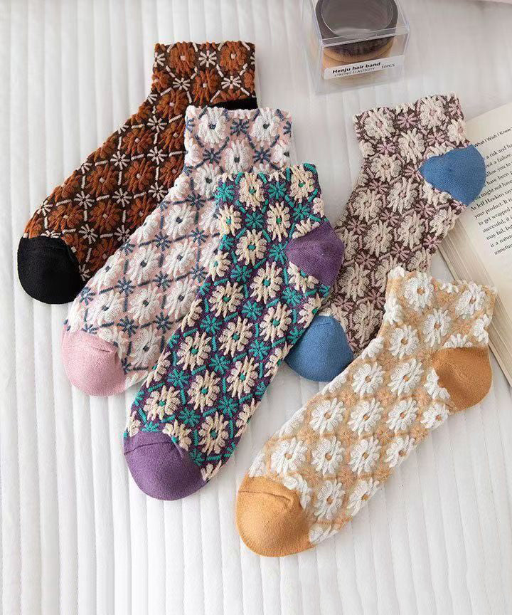 Countryside Style Flower Jacquard Cotton Ankle Socks