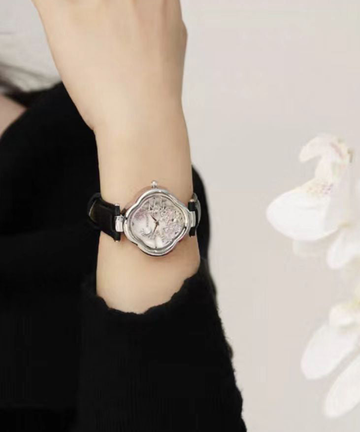 Cute Black Metal Leather Hardlex Crystal Watches