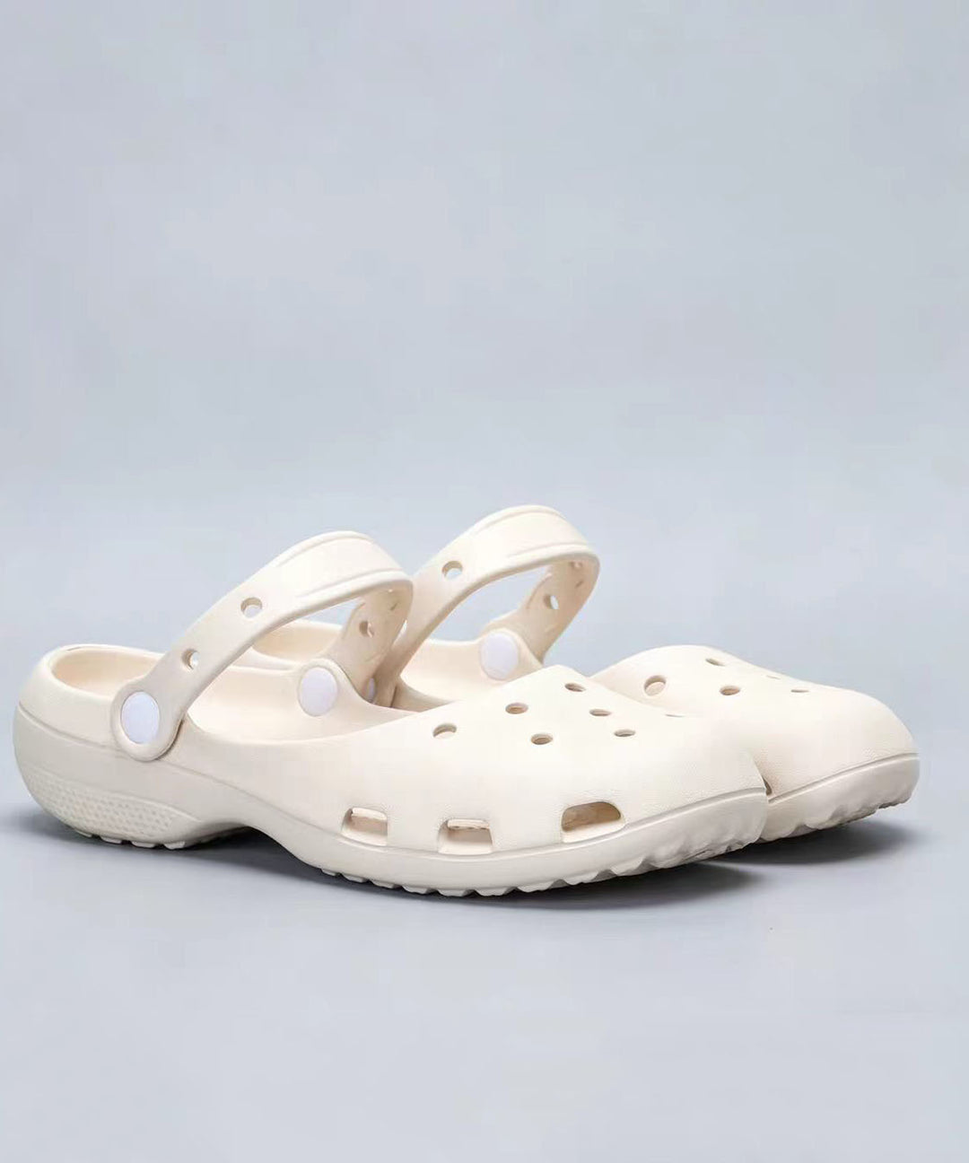 Cute Cartoon White Cave Polka Dot Beach Baotou Slide Sandals