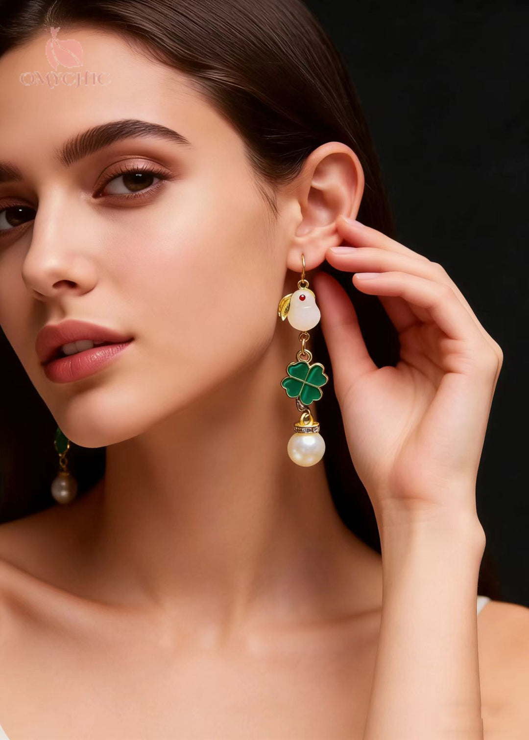 Cute Little White Rabbit Jade Fine Pearl Drop Earrings