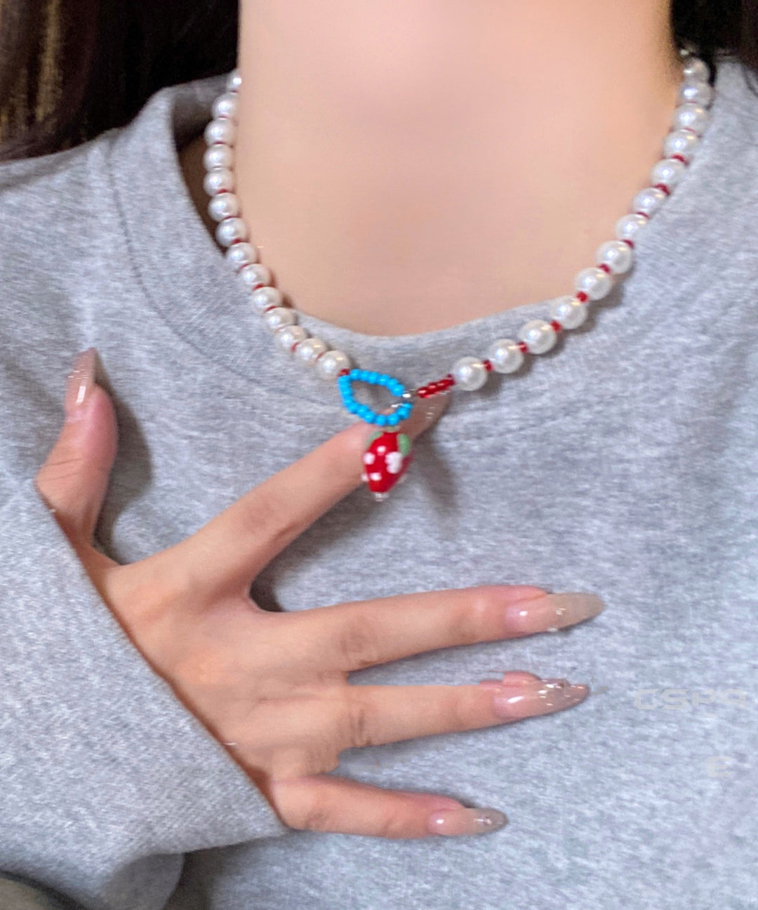 Cute White Alloy Strawberry Pearl Pendant Necklace