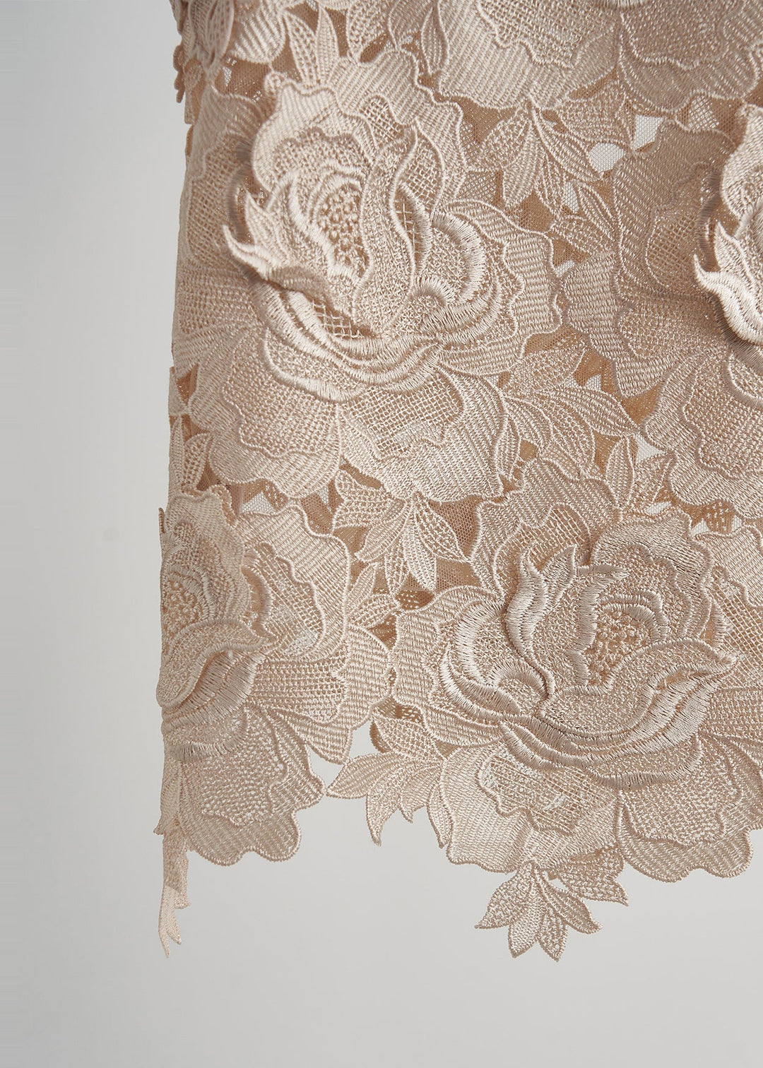 Elegant Apricot Embroidered Floral Lace Vests Sleeveless