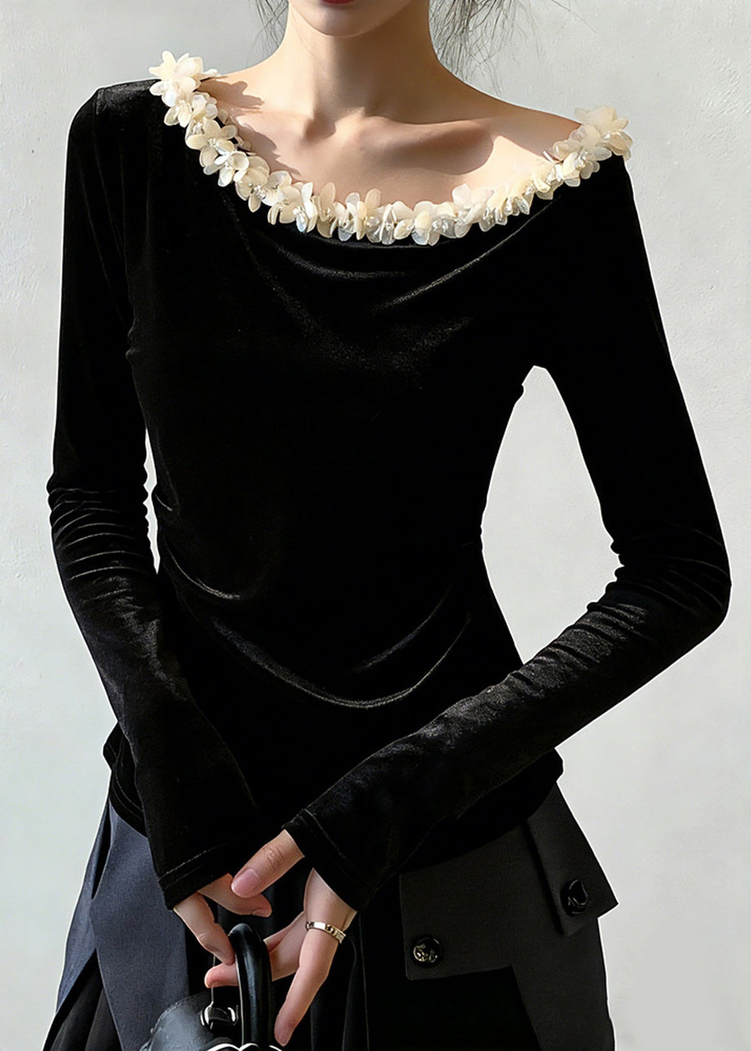 Elegant Black Floral Patchwork Silk Velour T Shirt Spring