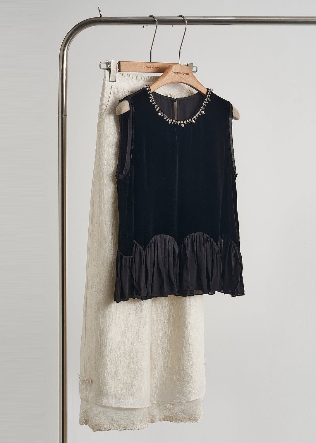 Elegant Black Nail Bead Patchwork Silk Velour Vests Fall