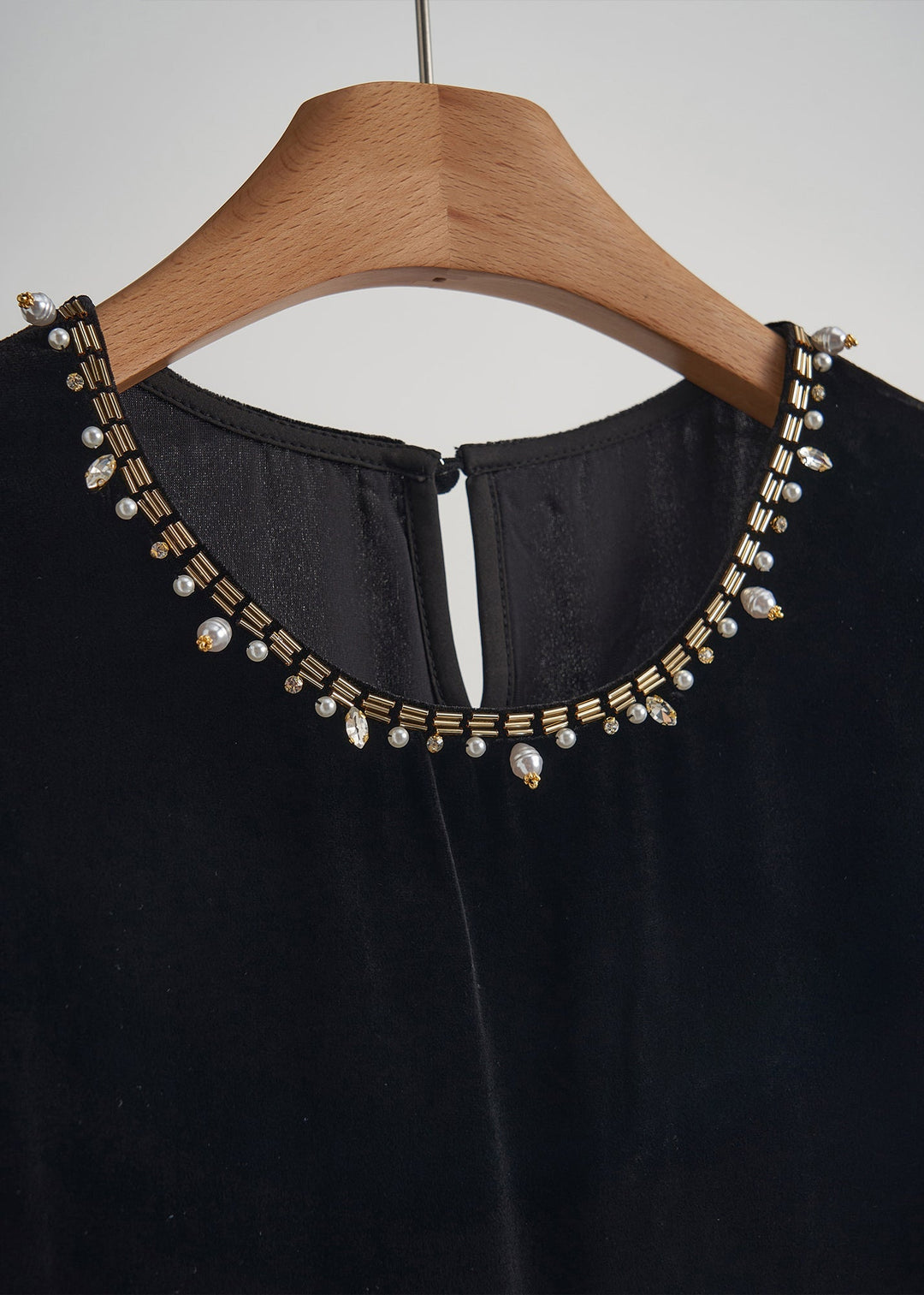 Elegant Black Nail Bead Patchwork Silk Velour Vests Fall