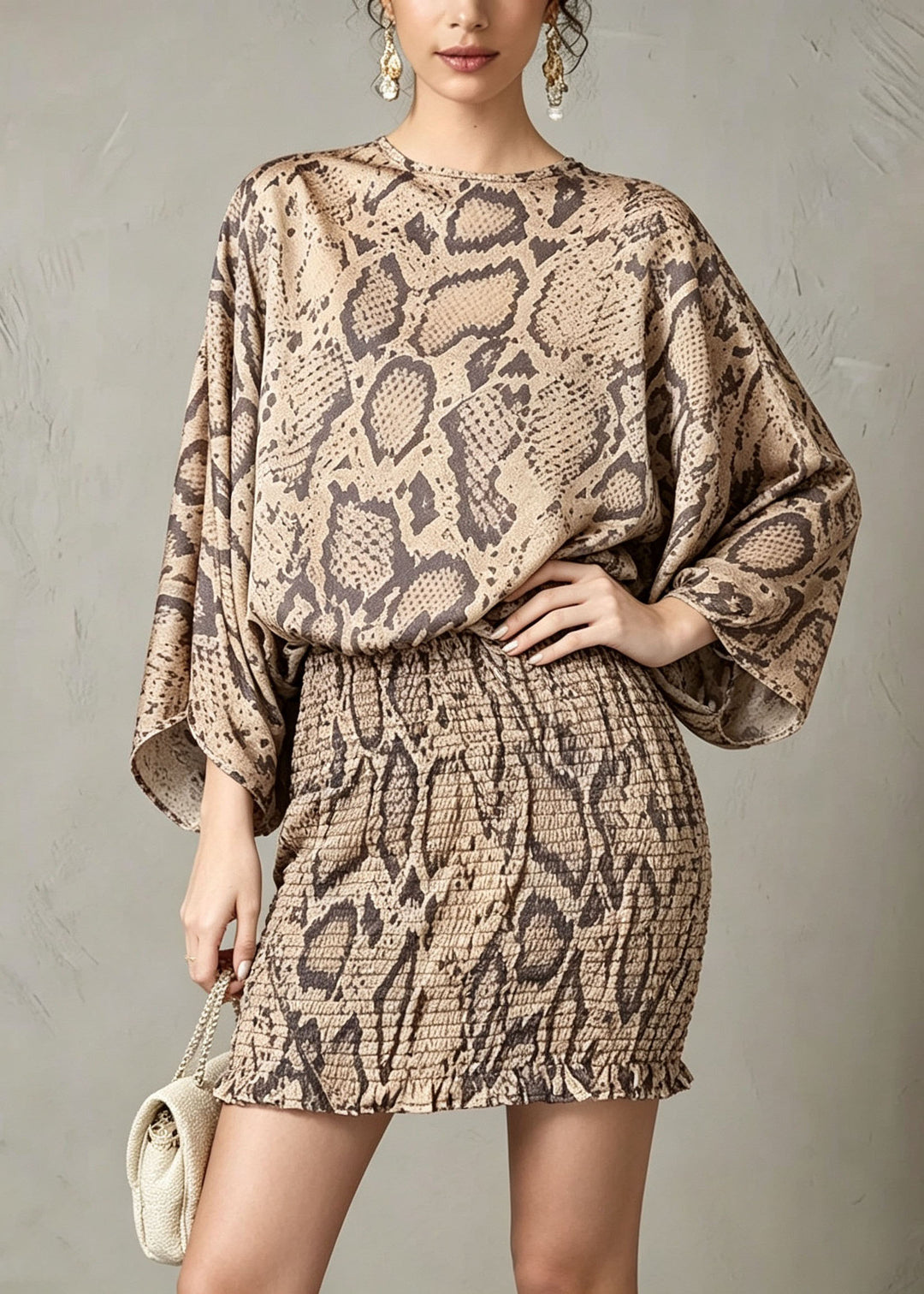 Elegant Khaki O Neck Leopard Print Chiffon Dress Batwing Sleeve