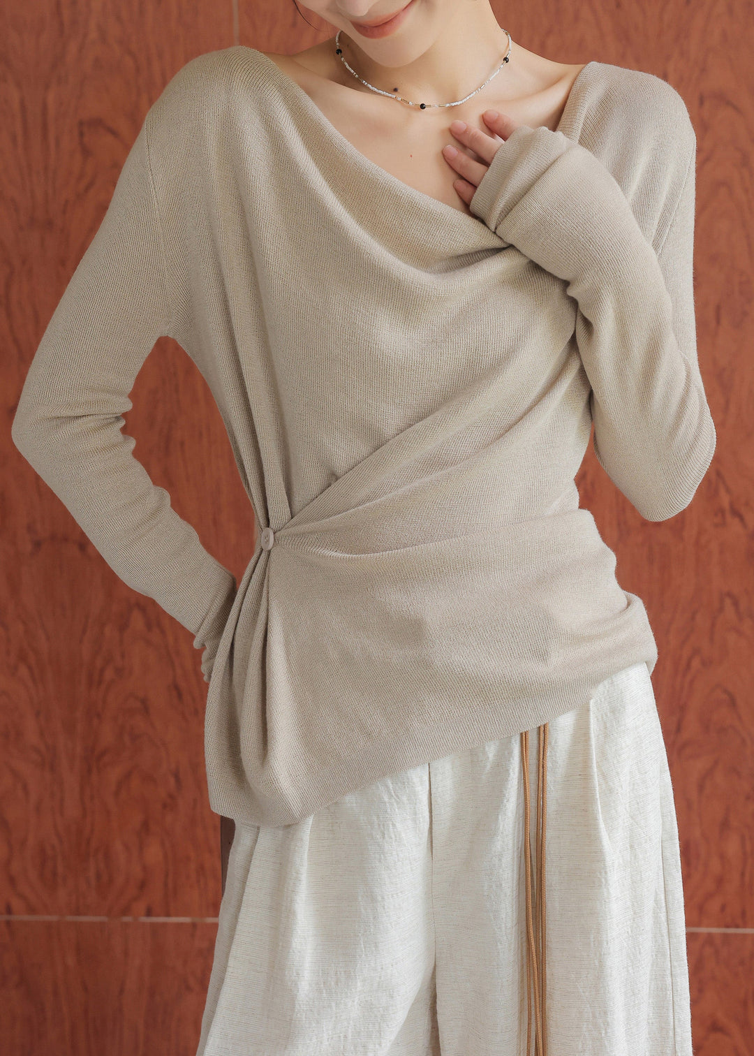 Elegant Oat Colored Collar Wool Knitted Top Spring