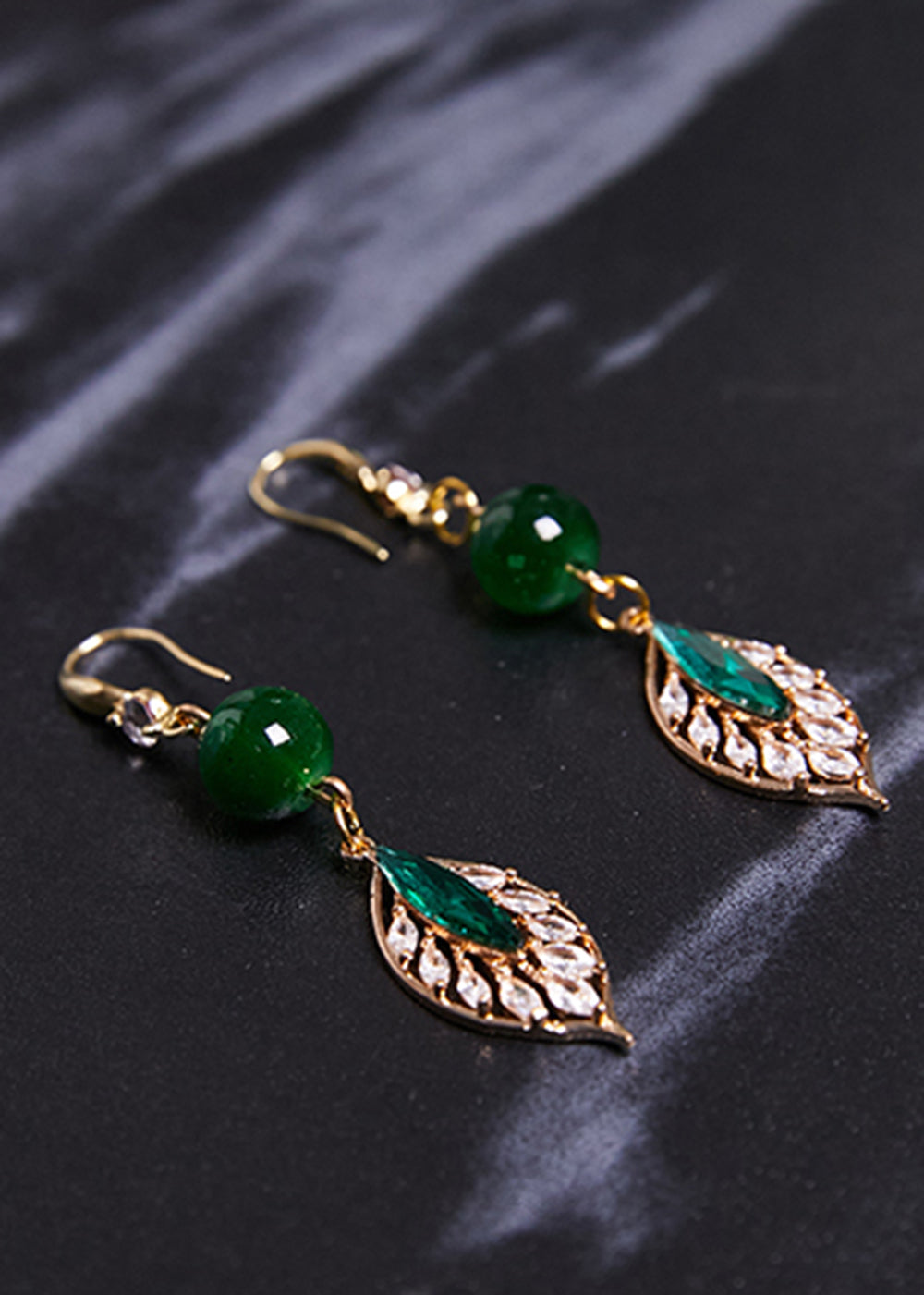 Elegant Turquoise Leaf Zircon Drop Earrings