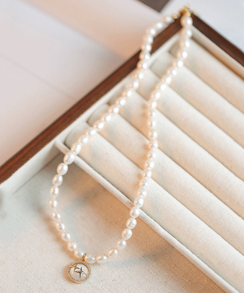 Elegant White Alloy Pearl Cat Eye Stone Pendant Necklace