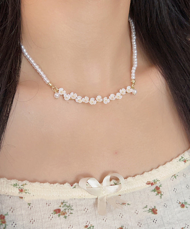 Elegant White Alloy Pearl Floral Princess Necklace