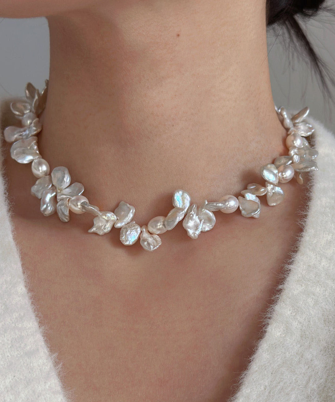 Elegant White Alloy Petal Pearl Princess Necklace