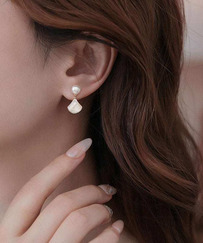 Elegant White Copper Overgild Pearl Shell Fan-Shaped Stud Earrings