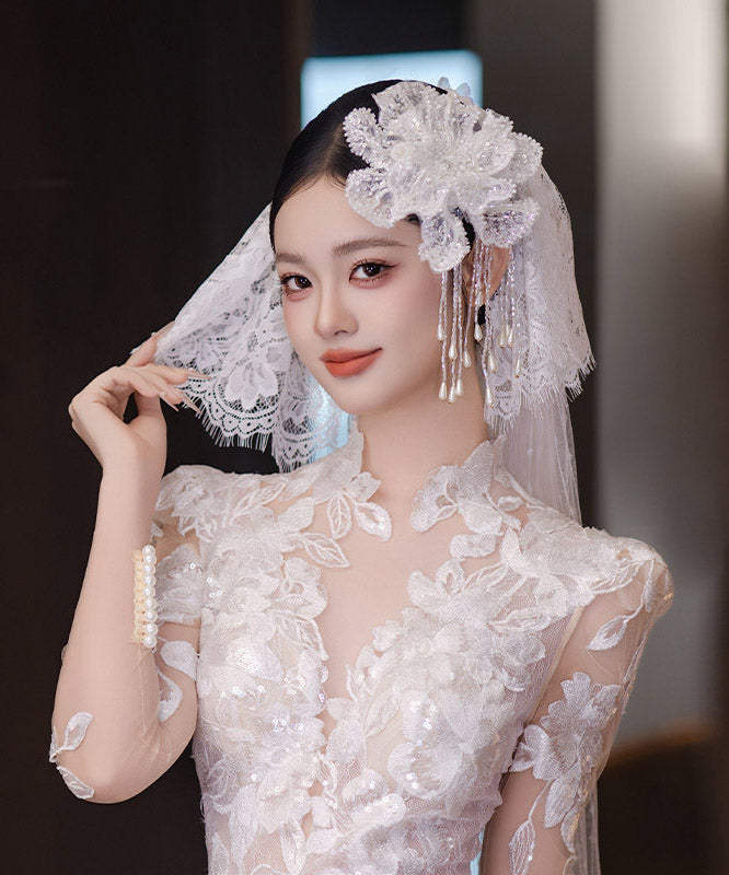 Elegant White Lace Double-Layer Floral Sequins Tassel Single Hairpin
